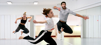 Veranstalter:in von Tanzfest Zug '24 «Klassisches Ballett» ab 12 Jahren